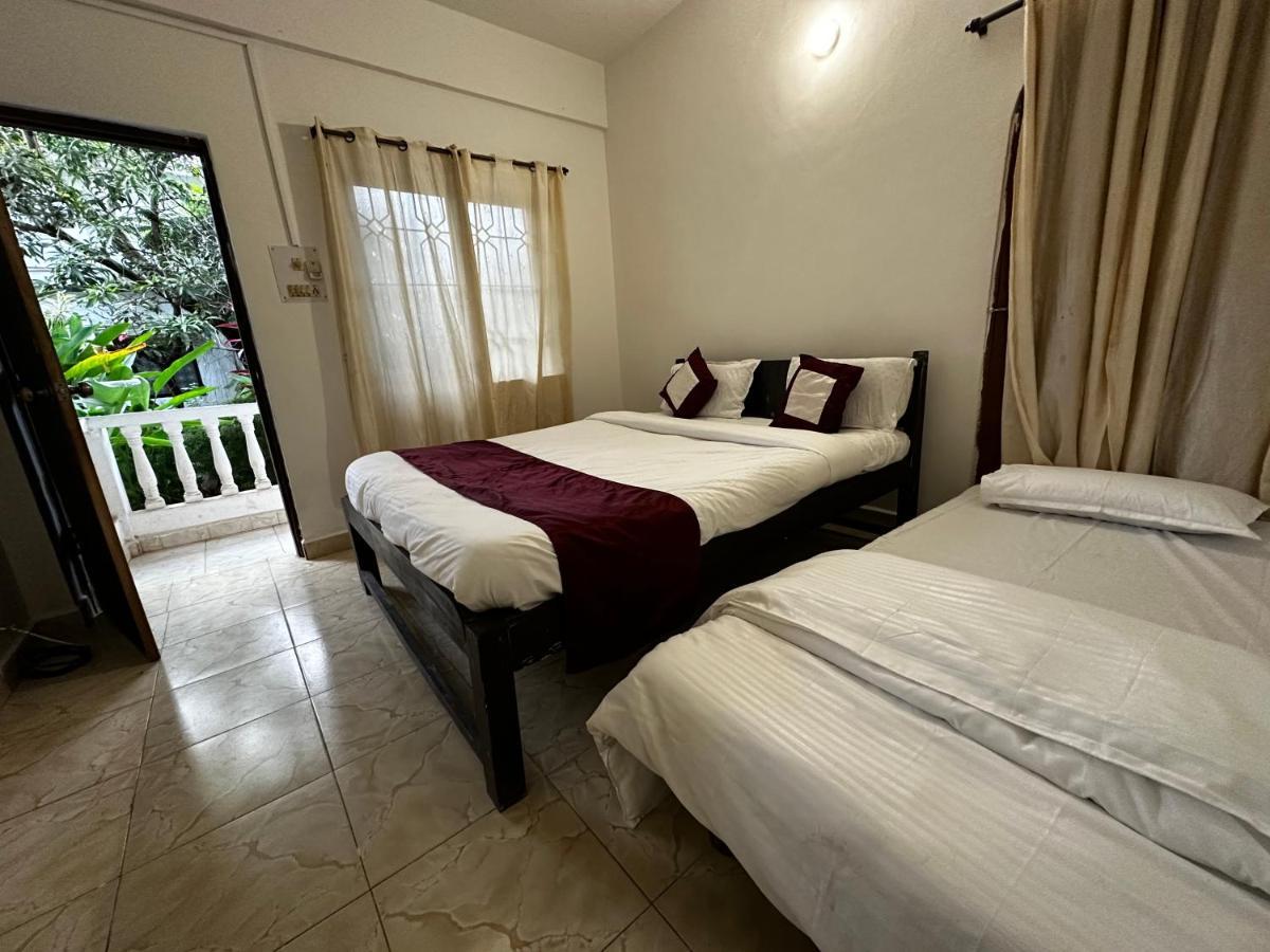Sunshine Vagator Hotel Luaran gambar